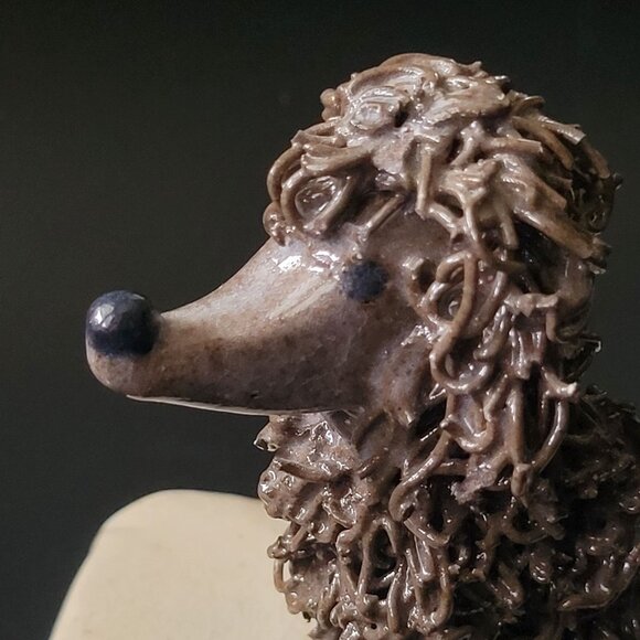 Vintage Ceramic Spaghetti Poodle Dog Figurine On Base, Vintage Dog Figurine - Picture 2 of 8